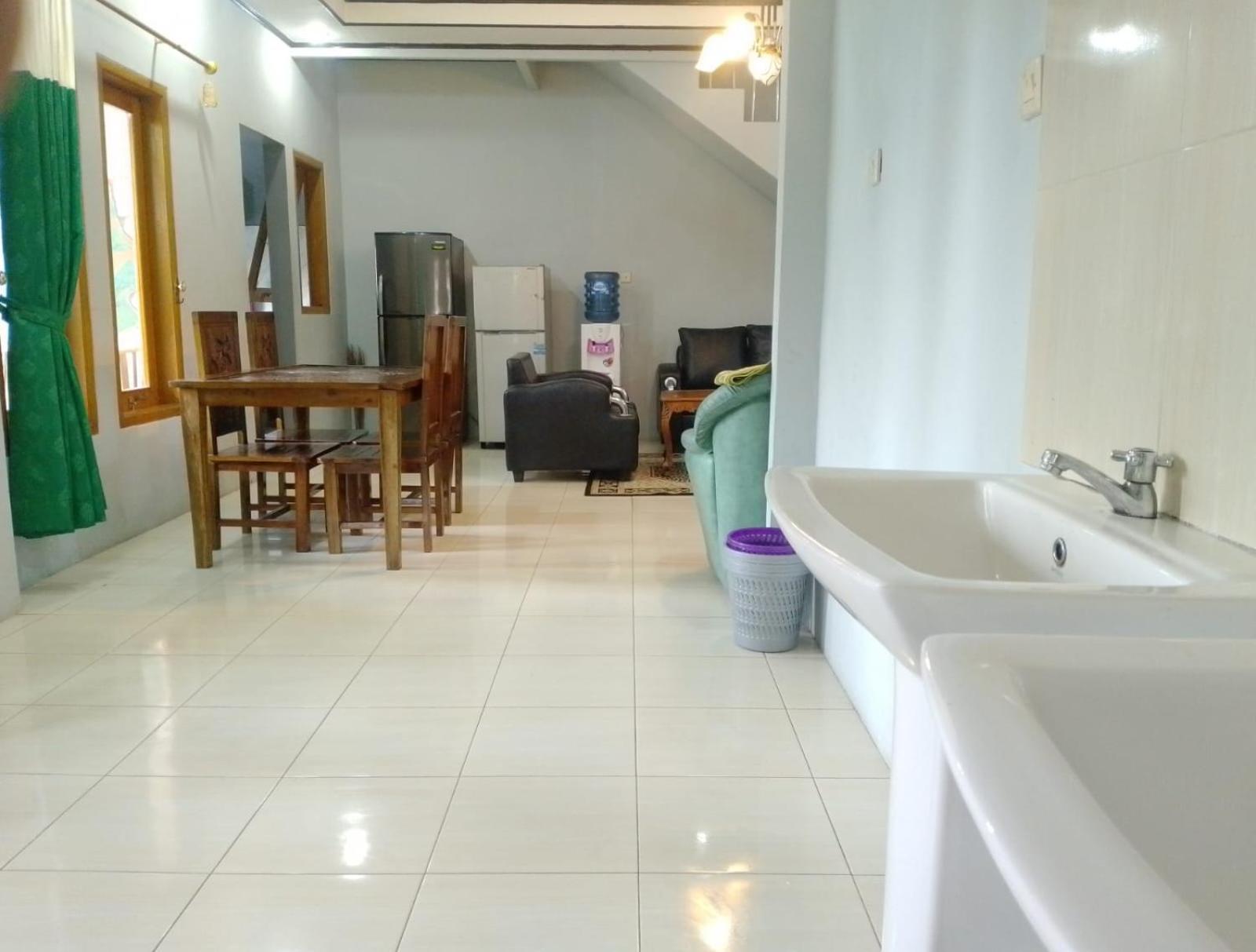 Villa Mutiara Citra Puncak Bu Eva Sampal Luaran gambar