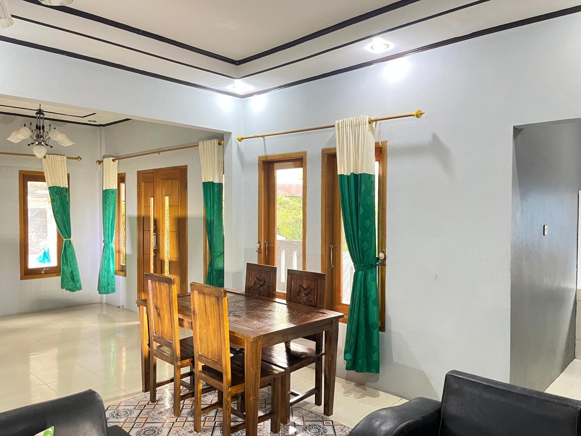 Villa Mutiara Citra Puncak Bu Eva Sampal Luaran gambar